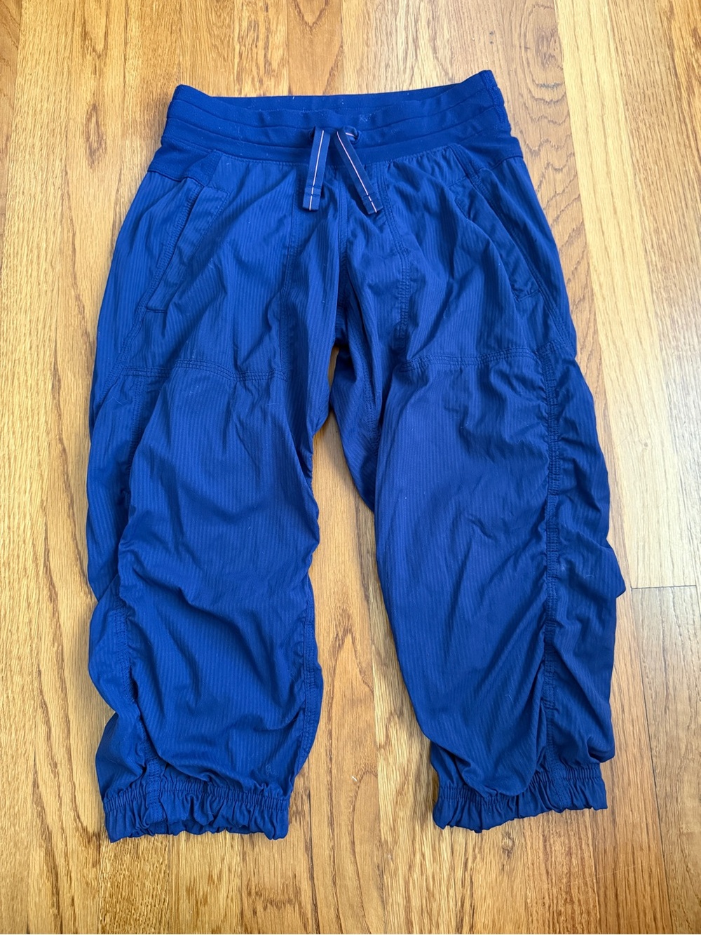 Ivivva by Lululemon studio dance studio crop pants 10